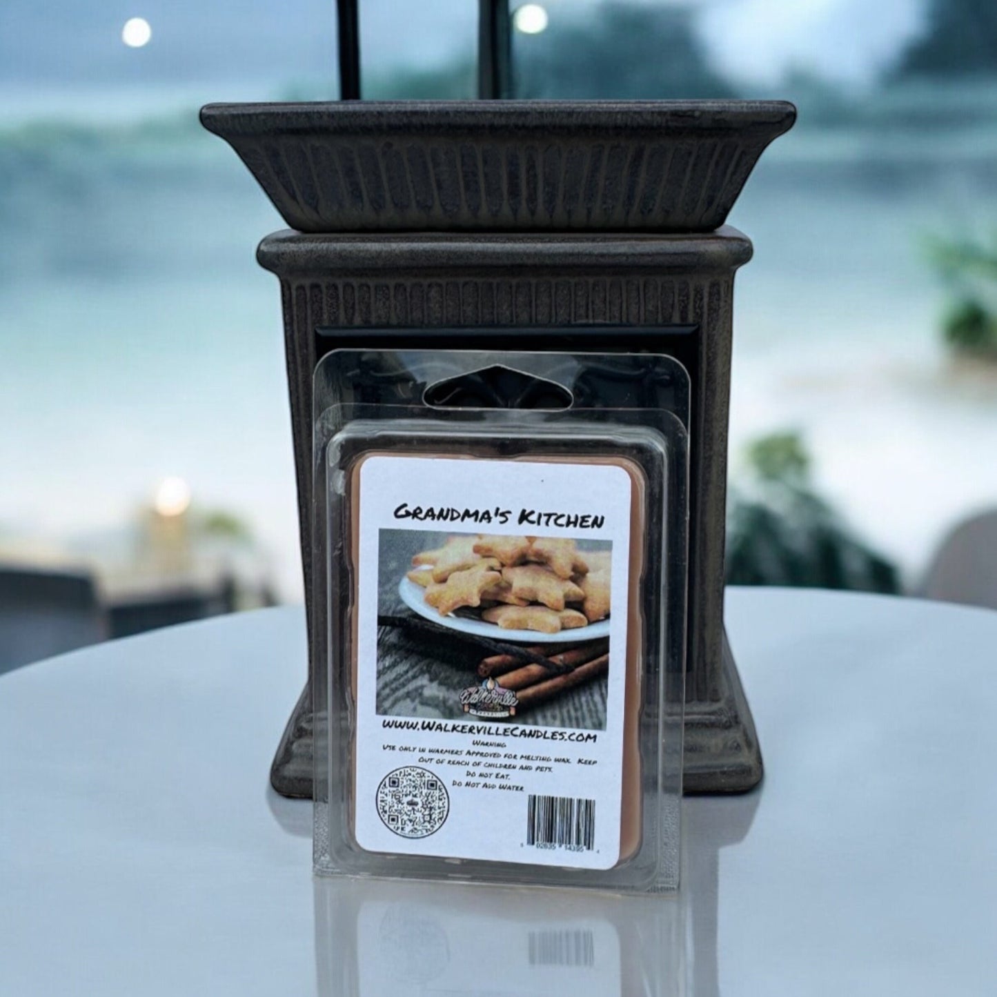 Grandma's Kitchen Vegan Soy wax, Hand-poured, Eco-friendly Bakery Food Drink Wax Melt