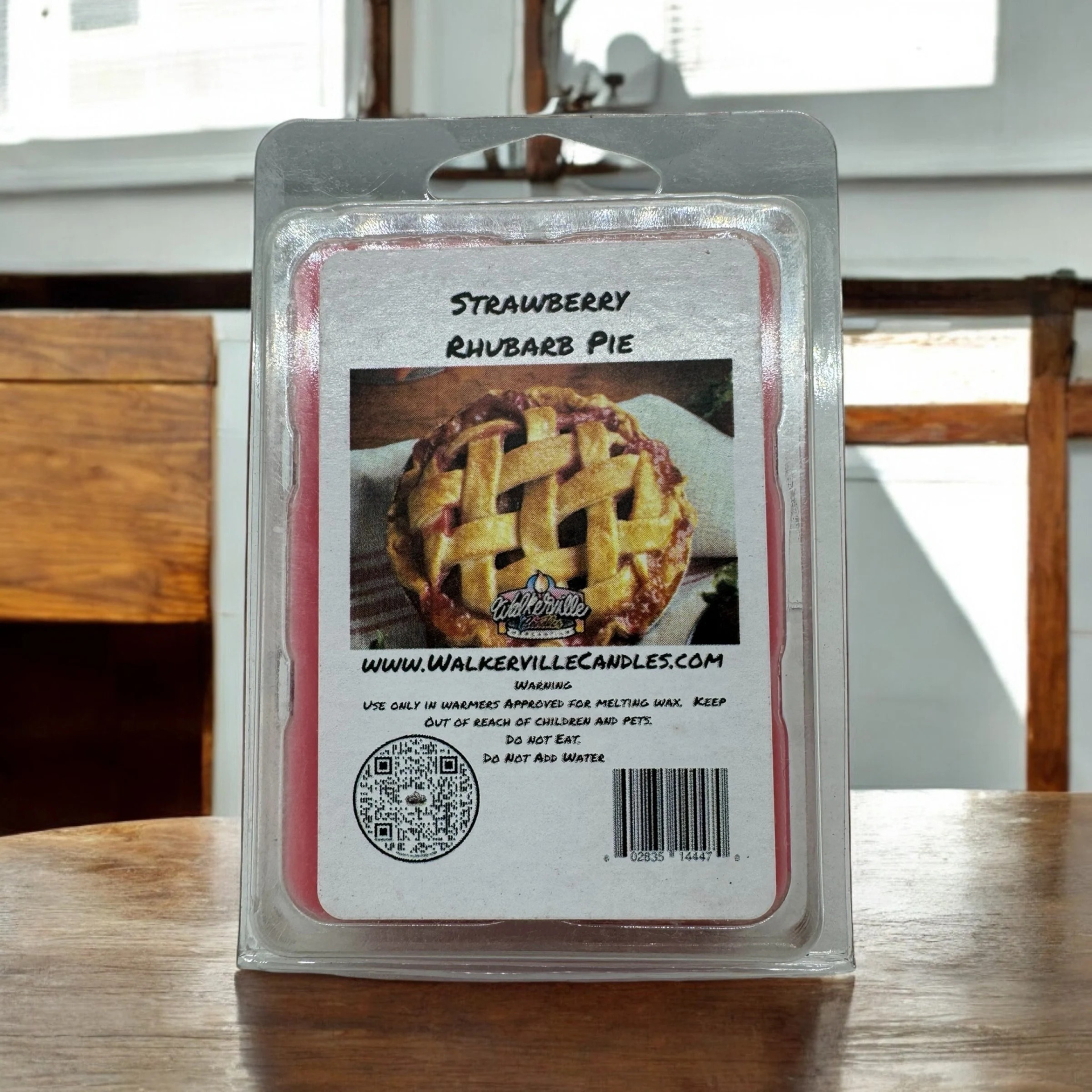 Strawberry Rhubarb Pie Vegan Soy wax, Hand-poured, Eco-friendly Bakery Food Drink Wax Melt