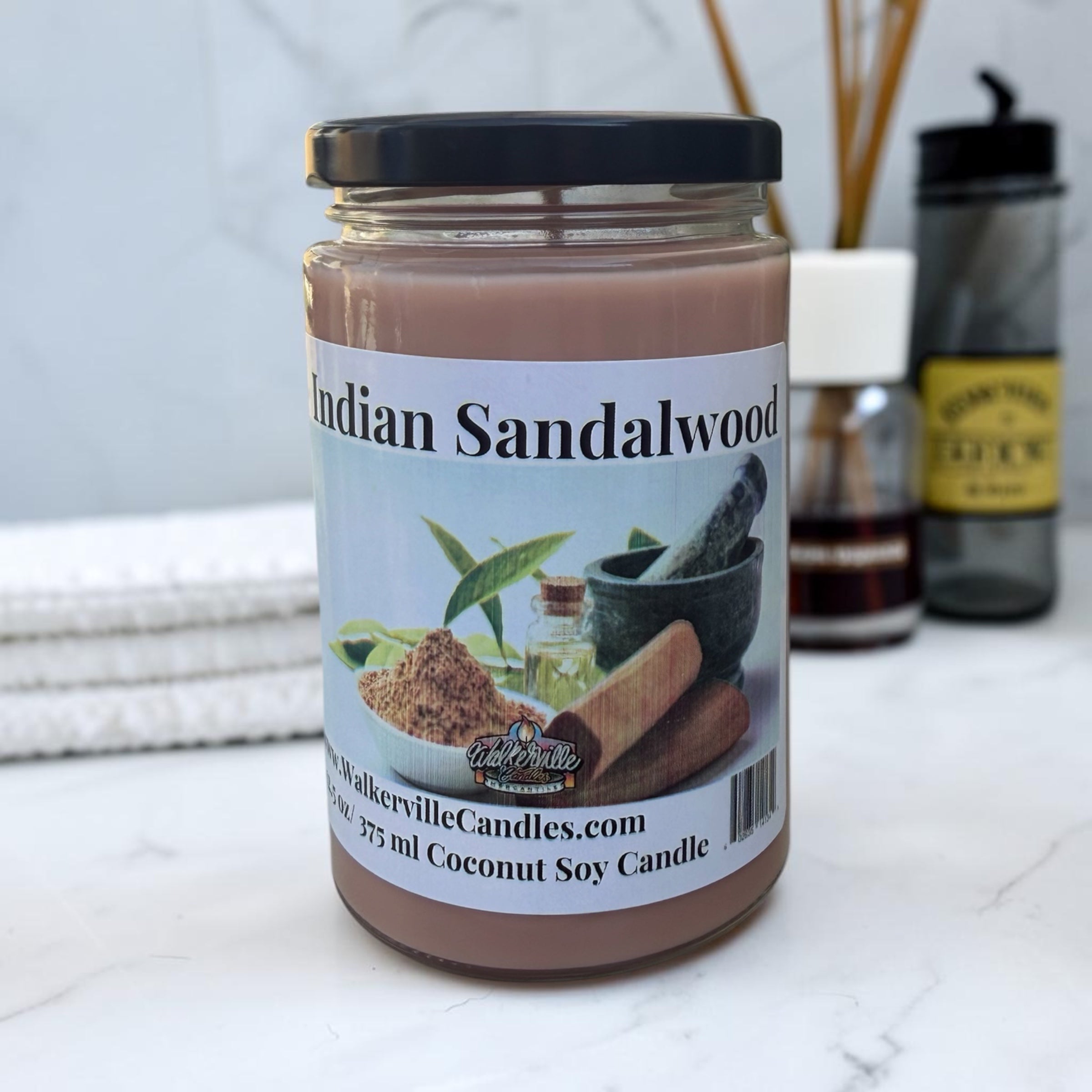 Indian Sandalwood Coconut Soy 12.5 oz/ 375 ml Candle Wood Wick
