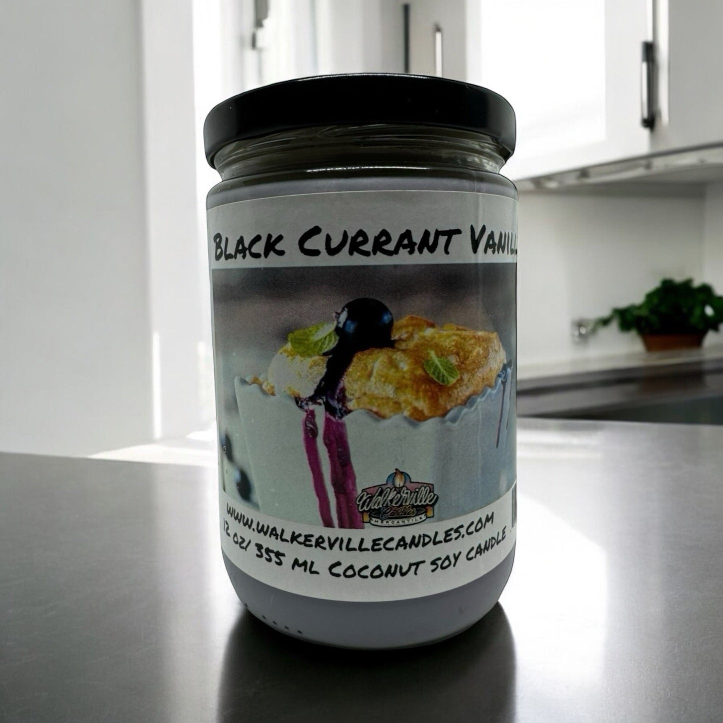Black Currant Vanilla 100% Coconut Soy Eco-friendly 12 oz Candle Wood Wick