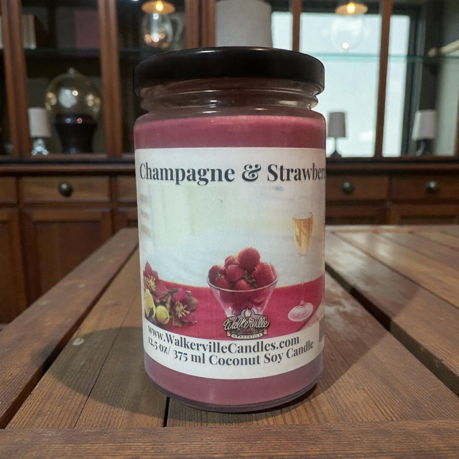 Champagne & Strawberries Coconut Soy 12.5 oz/ 375 ml Candle Wood Wick - Walkerville Candles