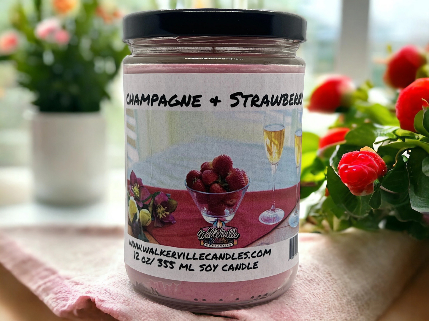 Champagne & Strawberries 100% Coconut Soy Eco-friendly 12 oz Candle