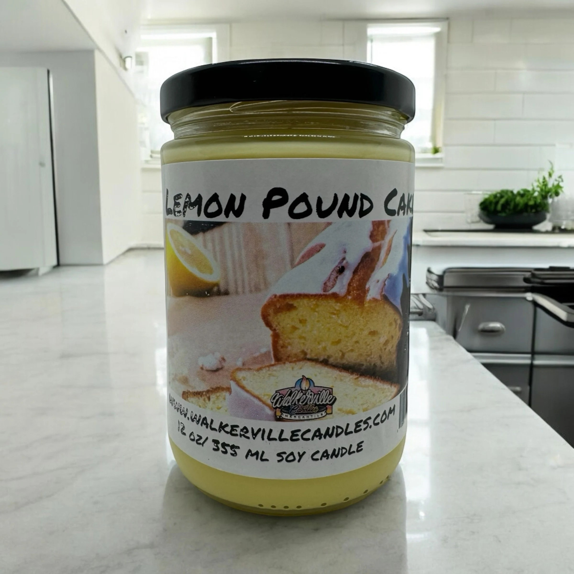 Lemon Pound Cake Vegan Coconut Soy 12 oz/ 355 ml Candle Hand-poured, Eco-friendly, Clean Burning, Bakery, Food, Drink