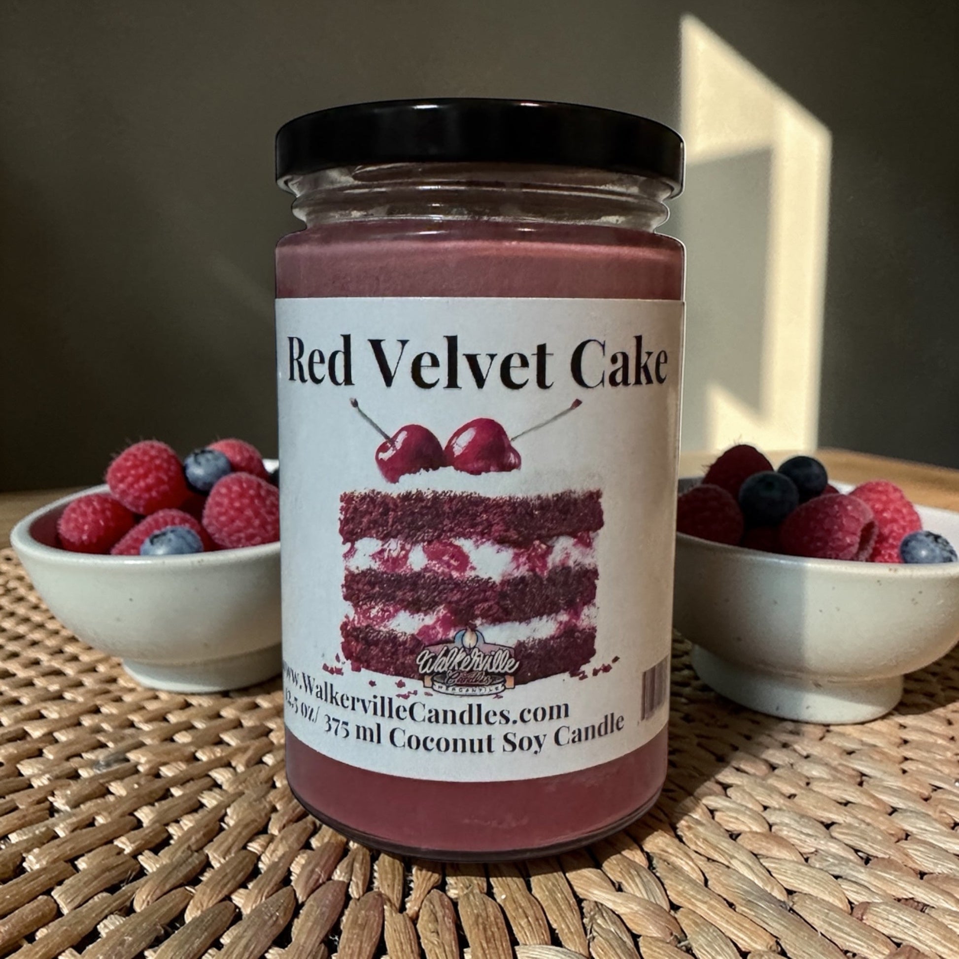 Red Velvet Cake Coconut Soy 12.5 oz/ 375 ml Candle Wood Wick - Walkerville Candles